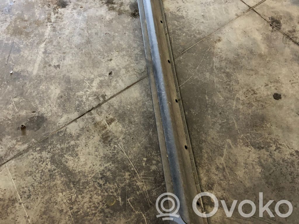 Schweller   50472,CUMICDEFECT