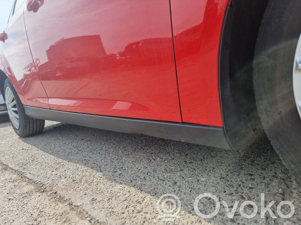 Ford Focus Marche-pied avant 