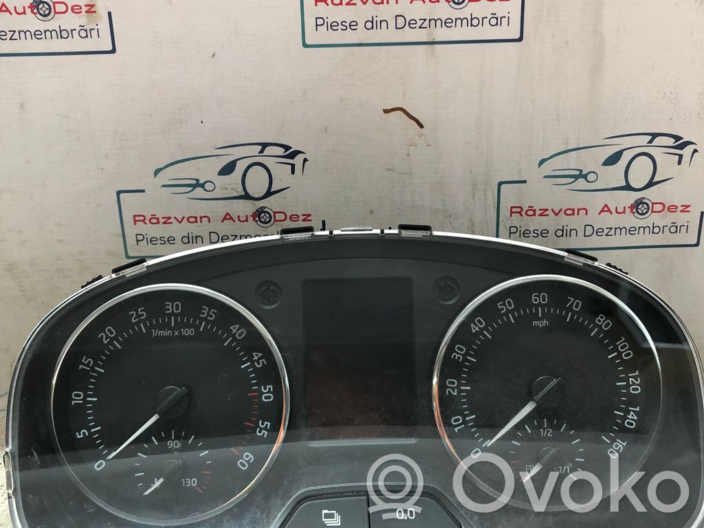 Skoda Rapid (120G, 130G, 135G) Licznik / Prędkościomierz 