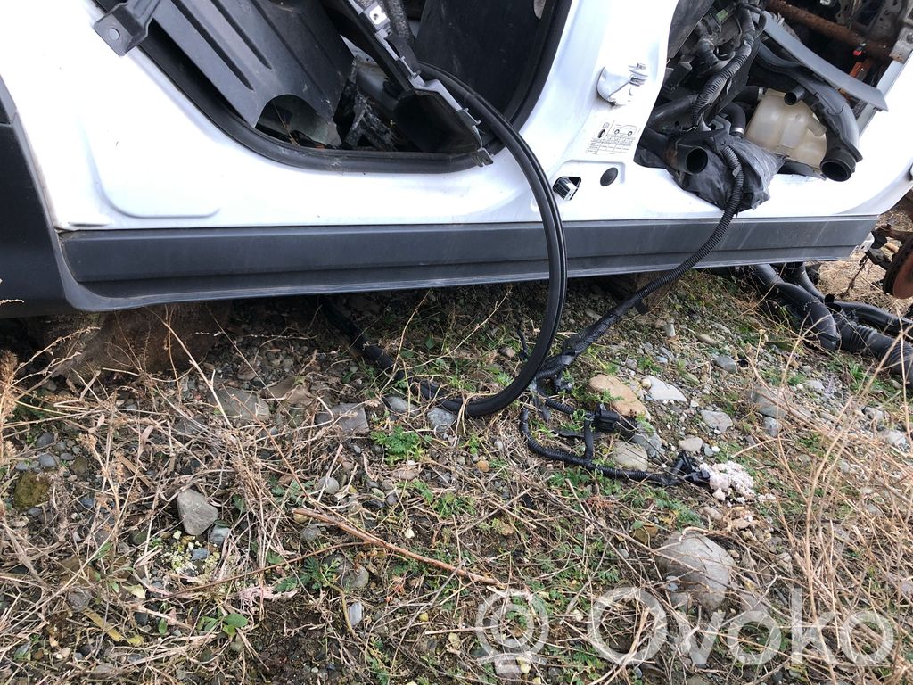 Ford Kuga I Listwa progowa przednia / nakładka 