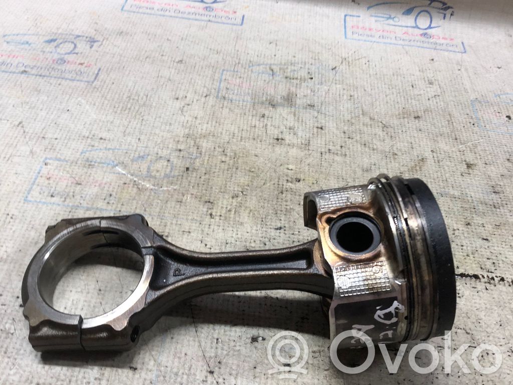 Piston   63127,BIELADEFECTA