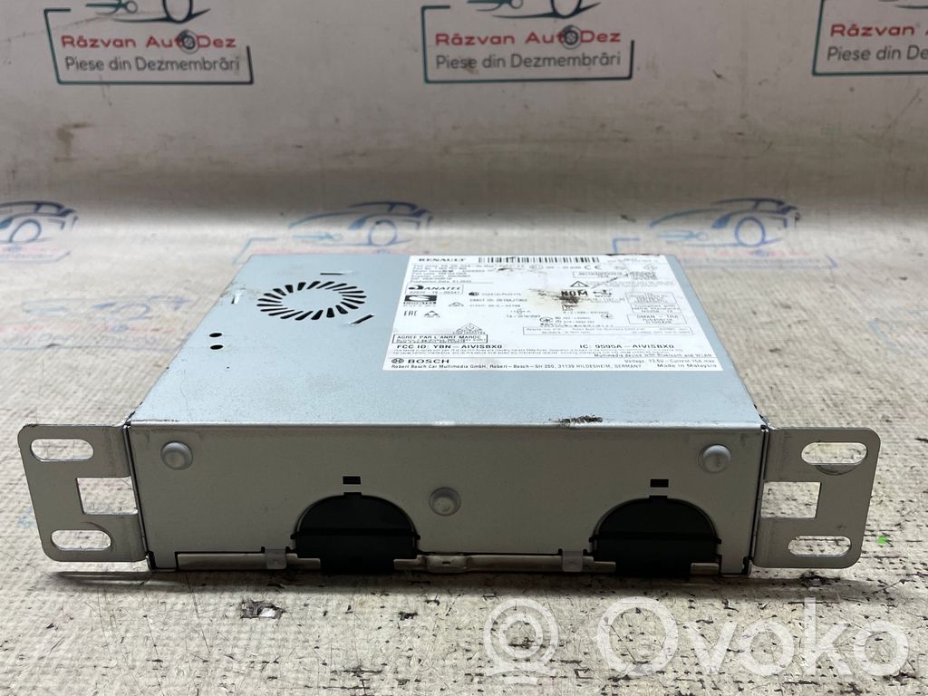 Renault Arkana Head unit multimedia control 