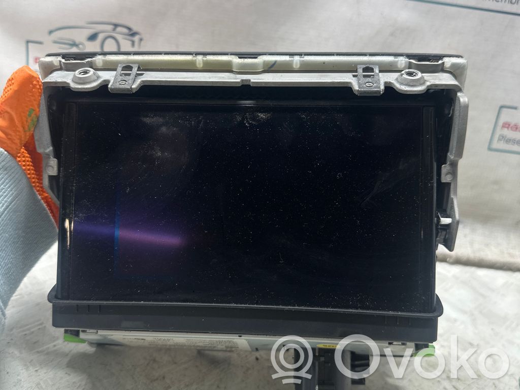 GPS navigation control unit/module   8V085727,81043,8V085727