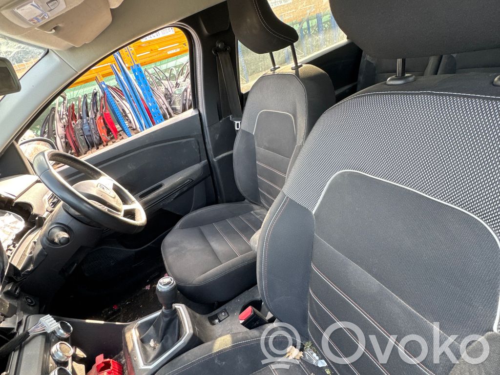 Interior set