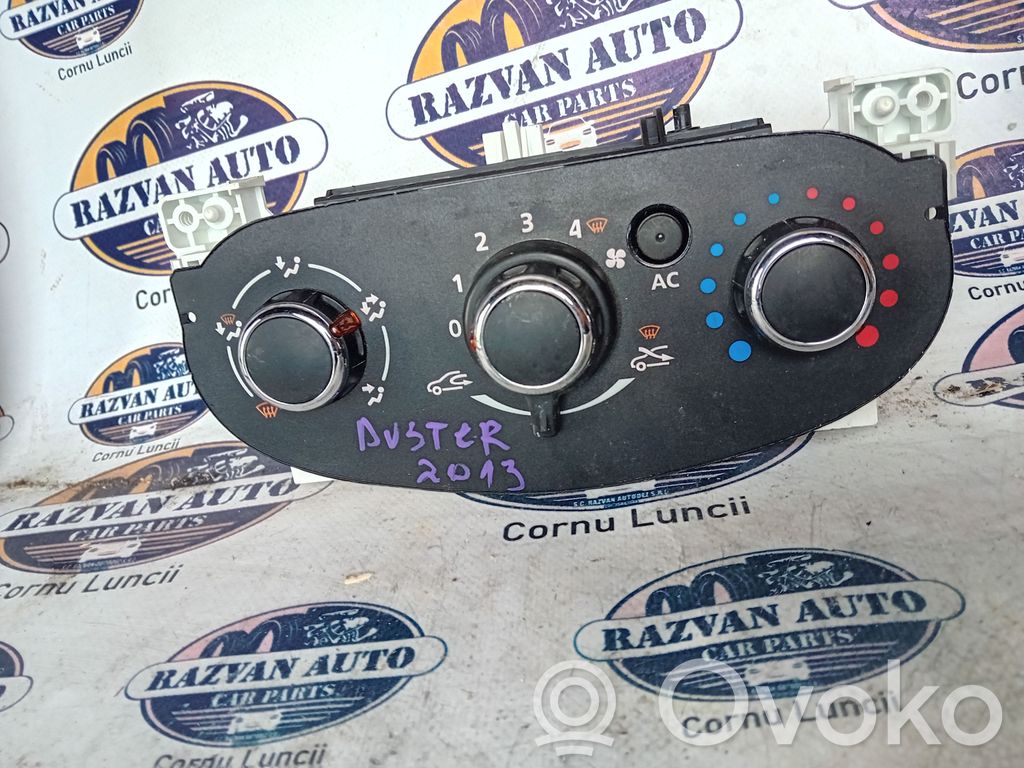 Dacia Duster Climate control unit 