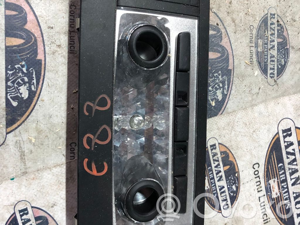 BMW 1 E81 E87 Front seat light 