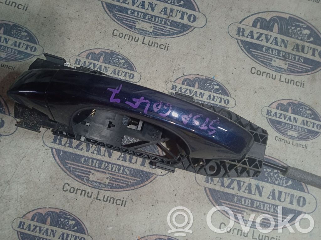 Volkswagen Golf VII Внешняя ручка 