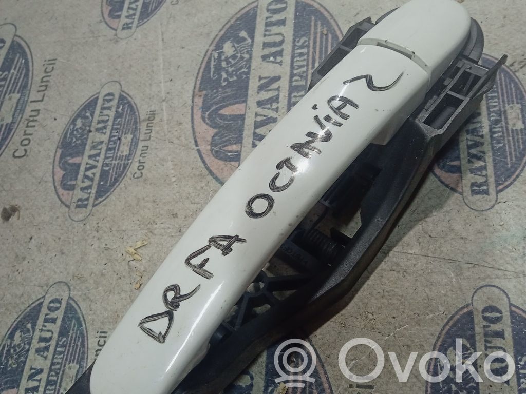 Skoda Octavia Mk2 (1Z) Klamka zewnętrzna drzwi przednich 