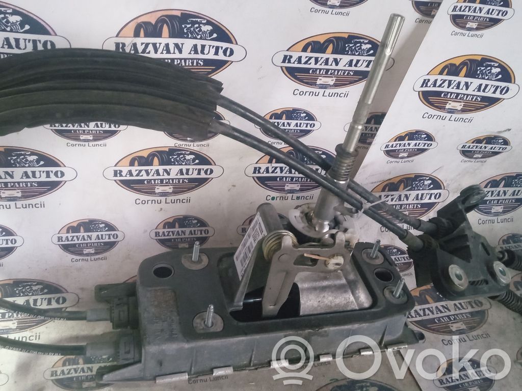 Skoda Yeti (5L) Gear shift rod 