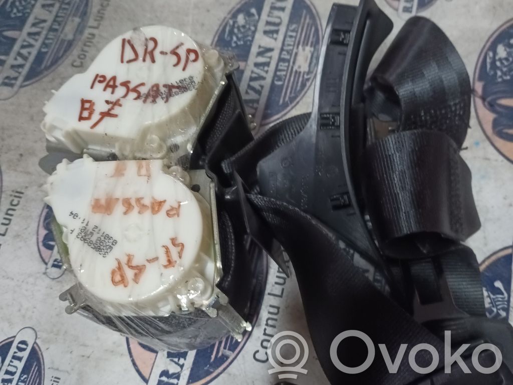 Volkswagen PASSAT B7 Set centuri de siguranță 
