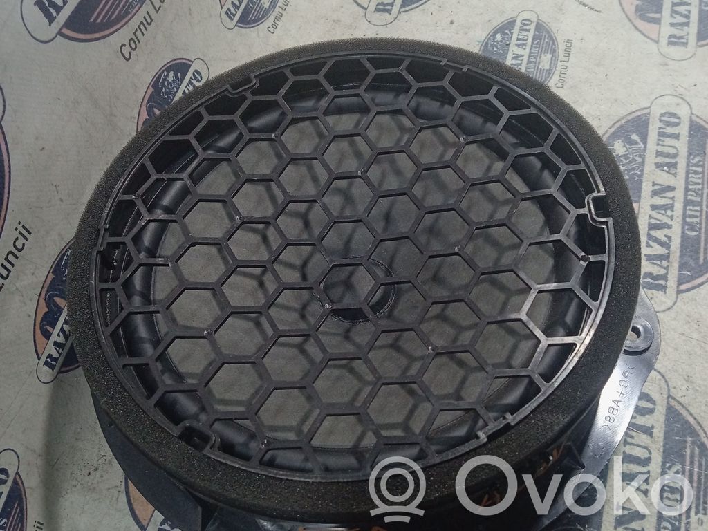 Audi A3 S3 8V Haut-parleur de porte avant 