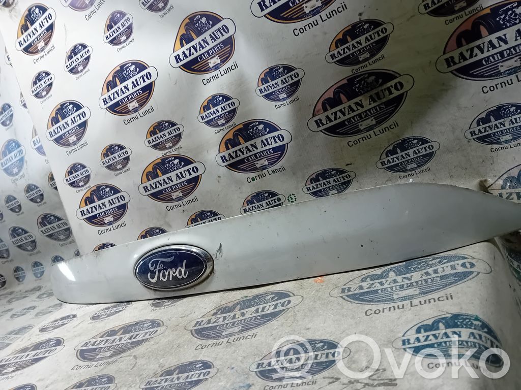 Ford Kuga I Poszycie / Tapicerka tylnej klapy bagażnika 