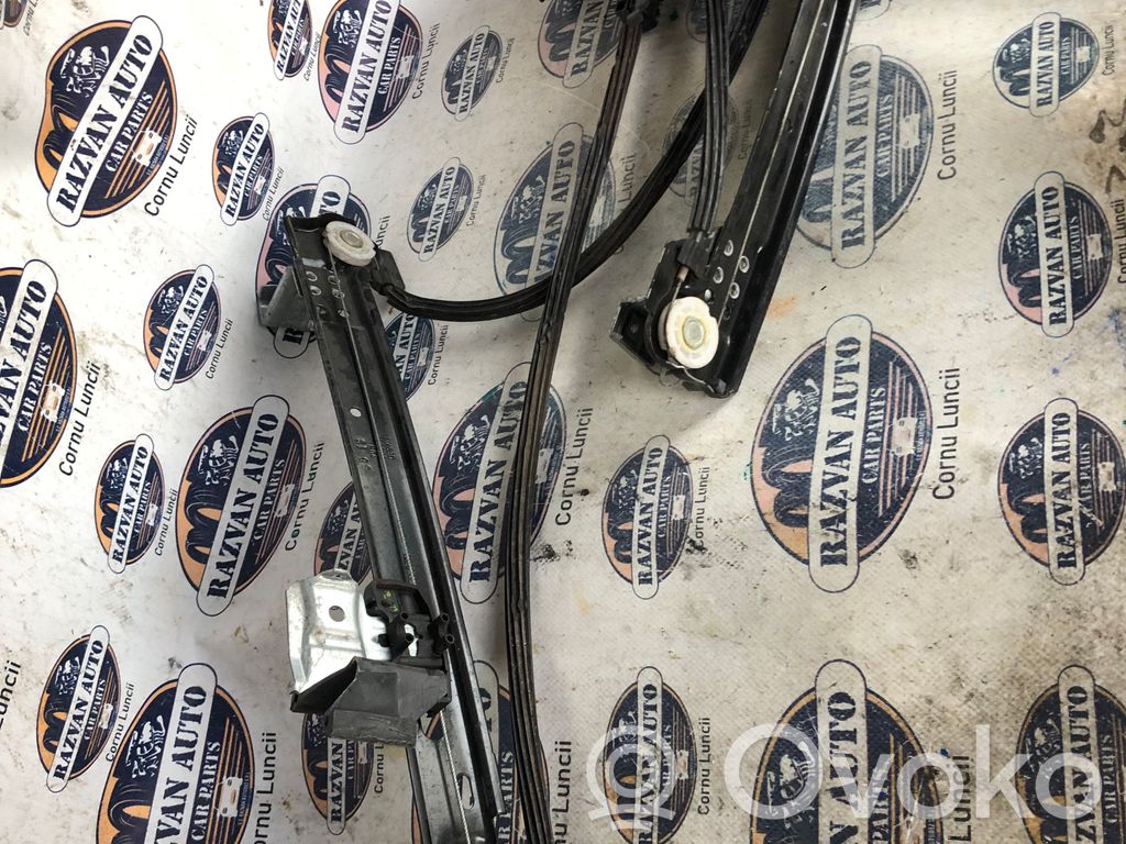 Seat Ibiza I (021A) Front door window regulator with motor 
