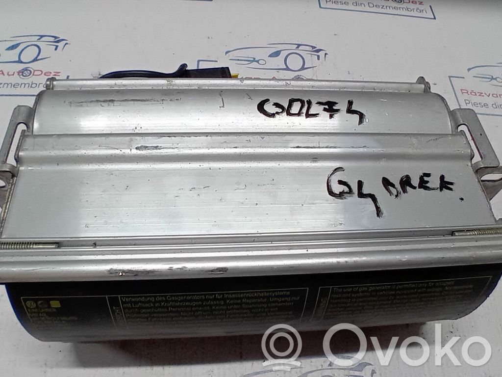 Volkswagen Golf IV Pasažiera drošības spilvens 