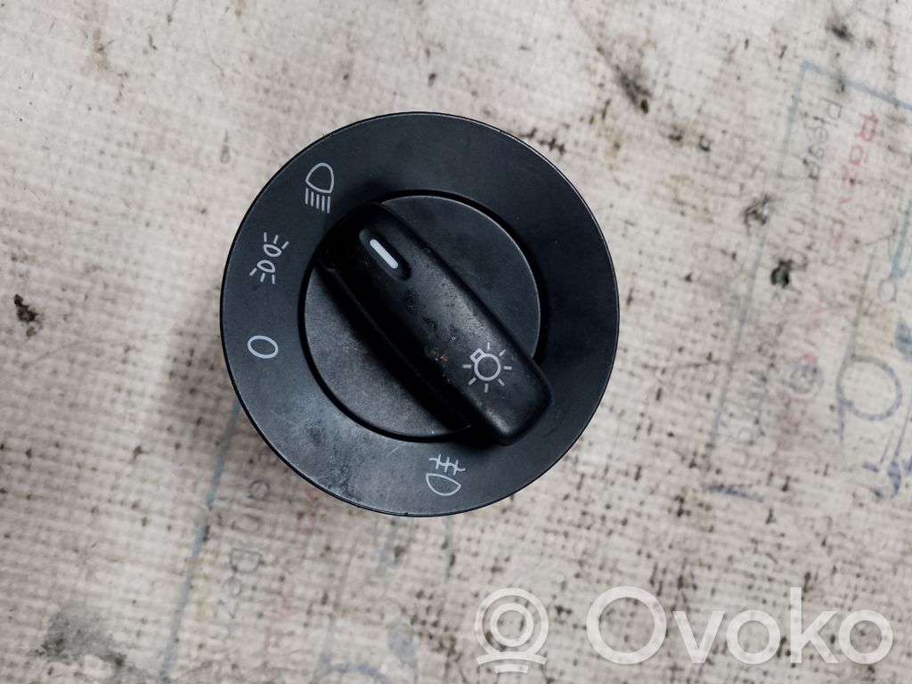 Light switch   1K0941431BB,1K0941431BB,26011