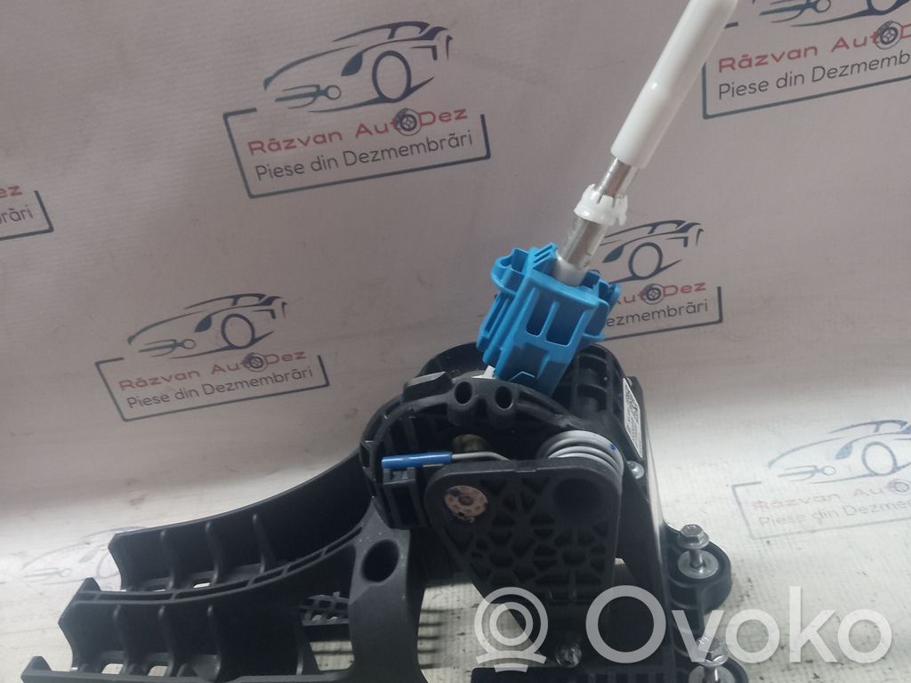 Opel Astra K Drążek zmiany biegów 