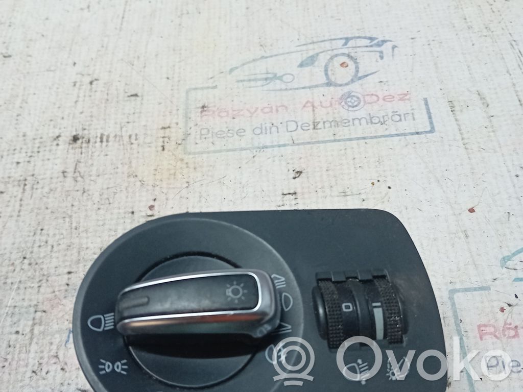 Light switch   8P0919094,30853,8P0919094