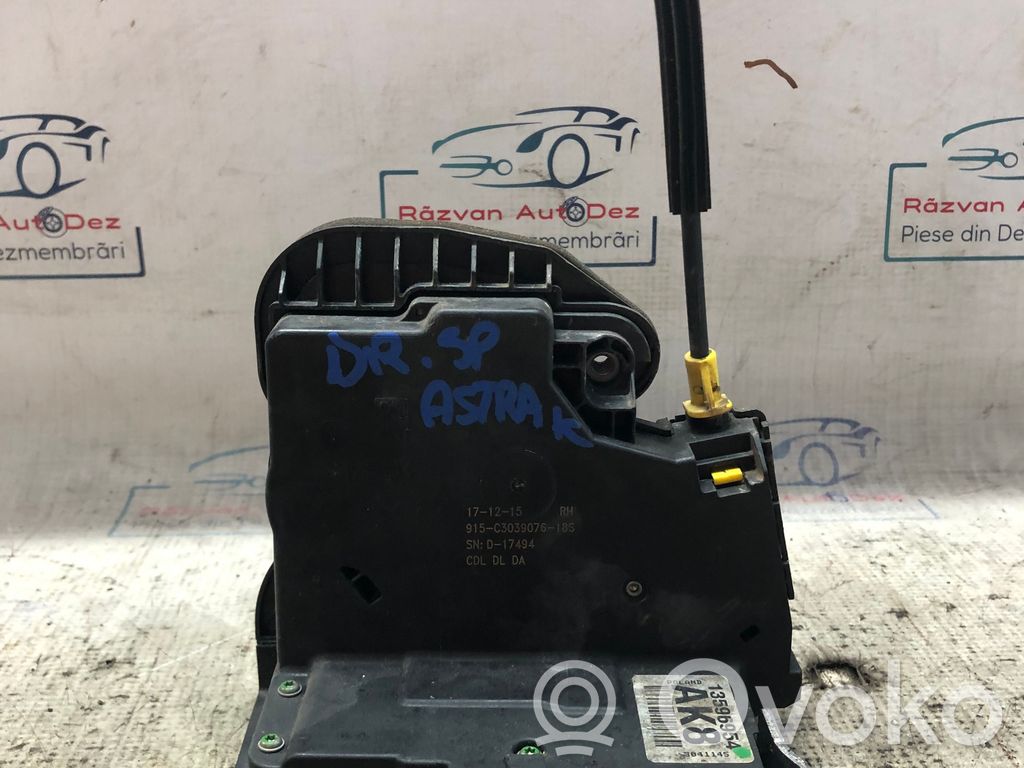Opel Astra K Zamek drzwi tylnych 