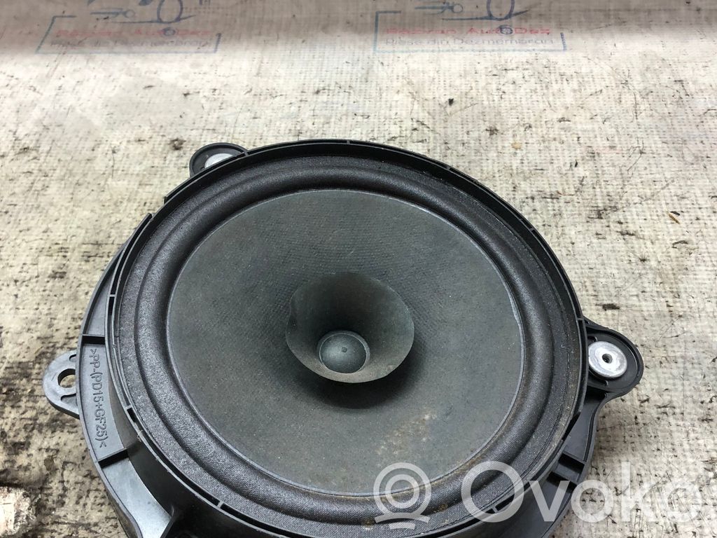 Renault Captur Difuzor ușă față 