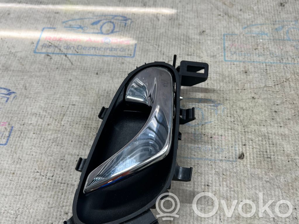 Nissan Qashqai Rear door interior handle 