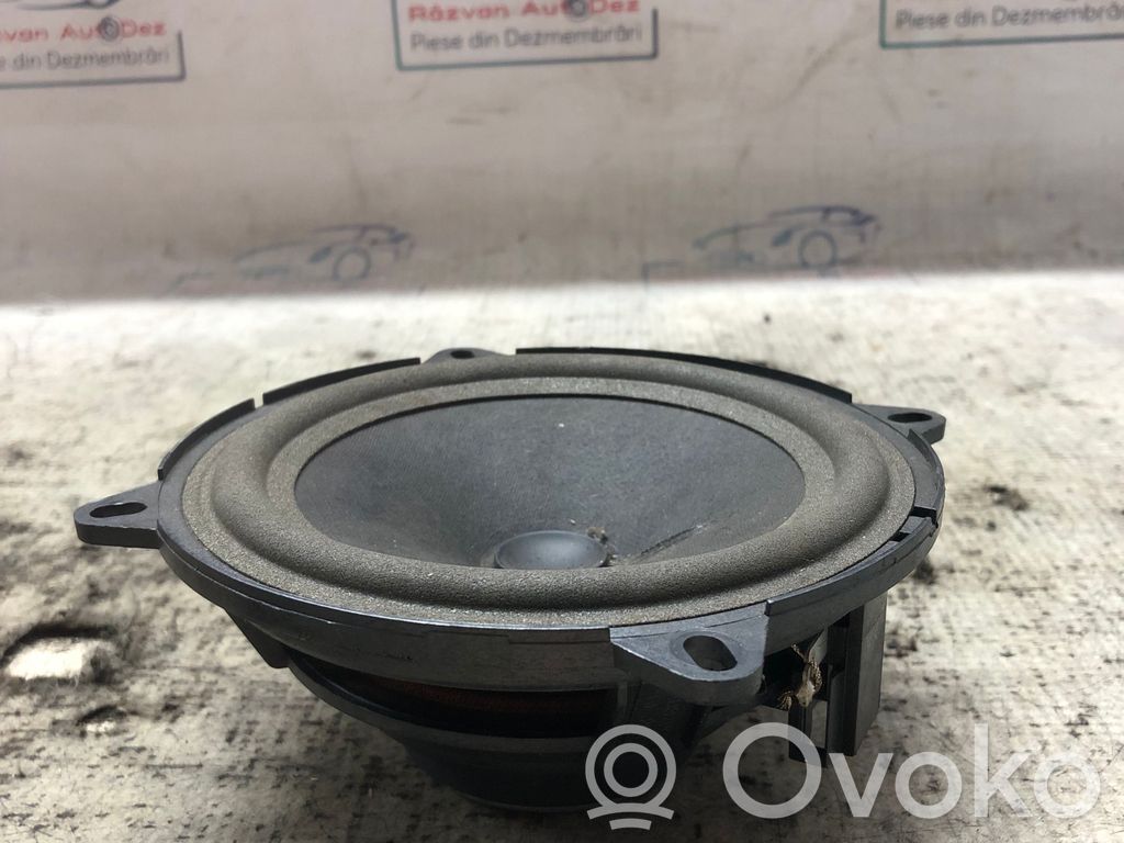 Dash center speaker frame   50001
