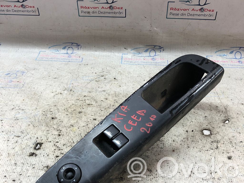 Electric window control switch