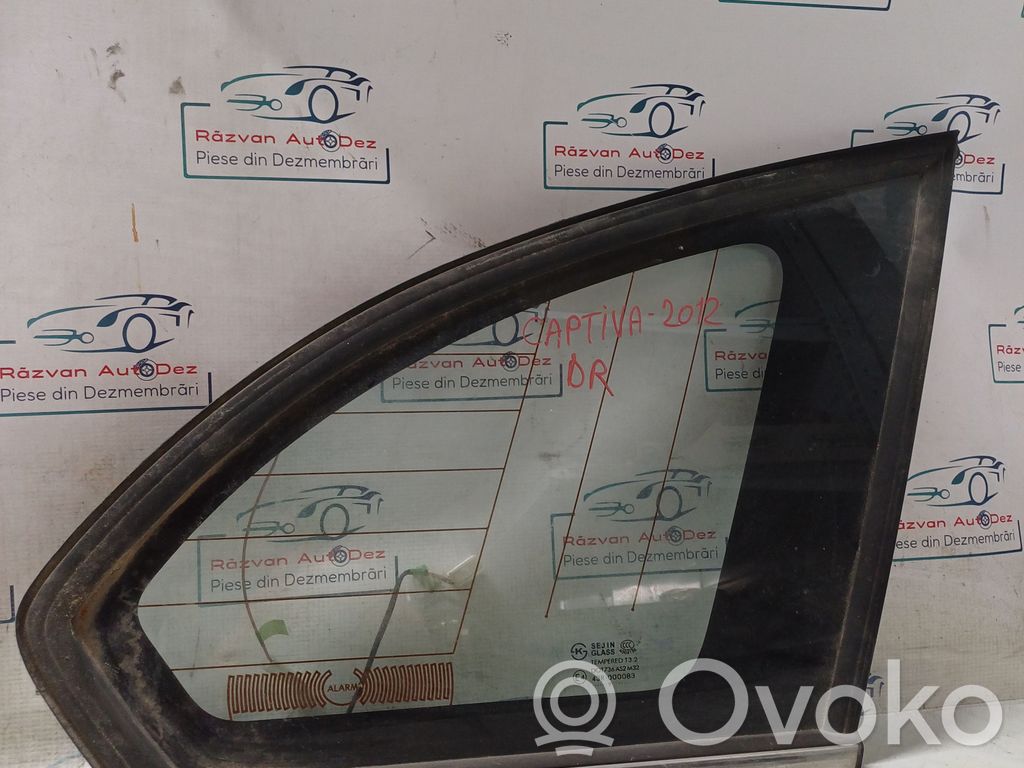 Rear side window