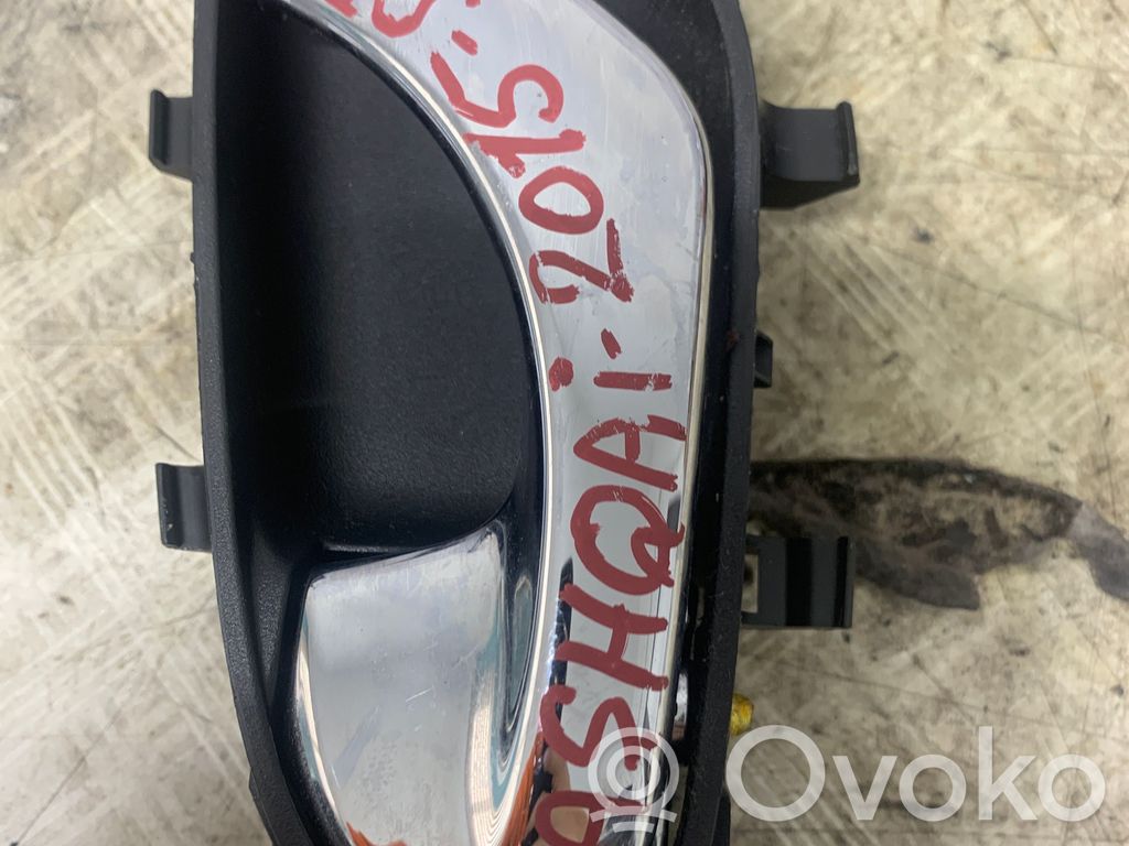 Nissan Qashqai Mâner interior ușă spate 