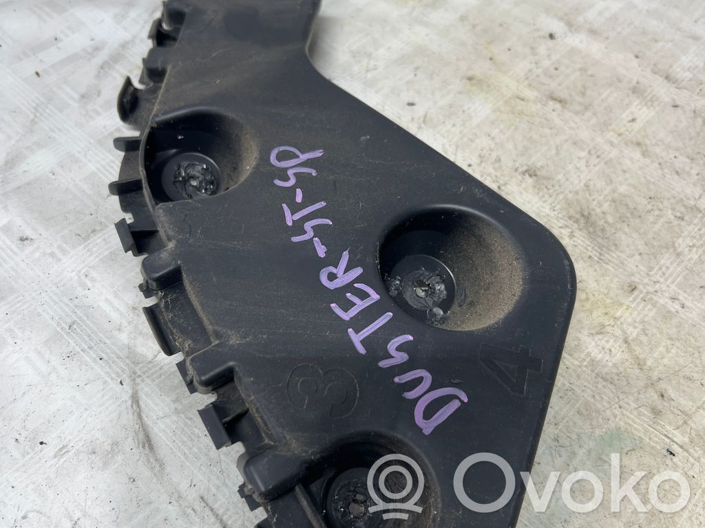 Dacia Duster Staffa angolare del supporto di montaggio del paraurti 