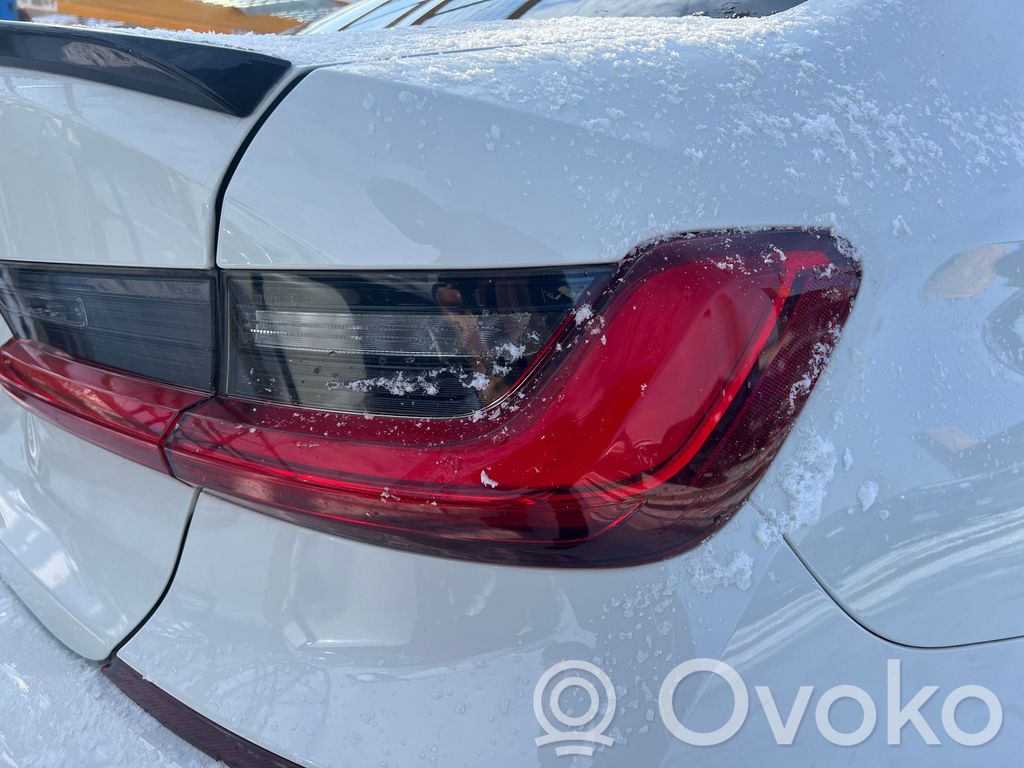 Rear/tail lights   2SD013173,2SD01317302,90682