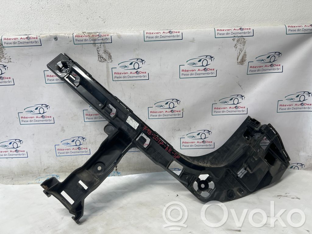 BMW X1 E84 Puskurin kannattimen kulmakannake 