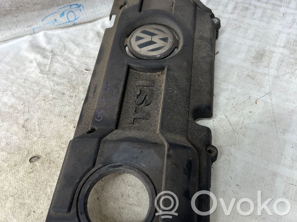 Volkswagen Golf VI Capac protecție motor 