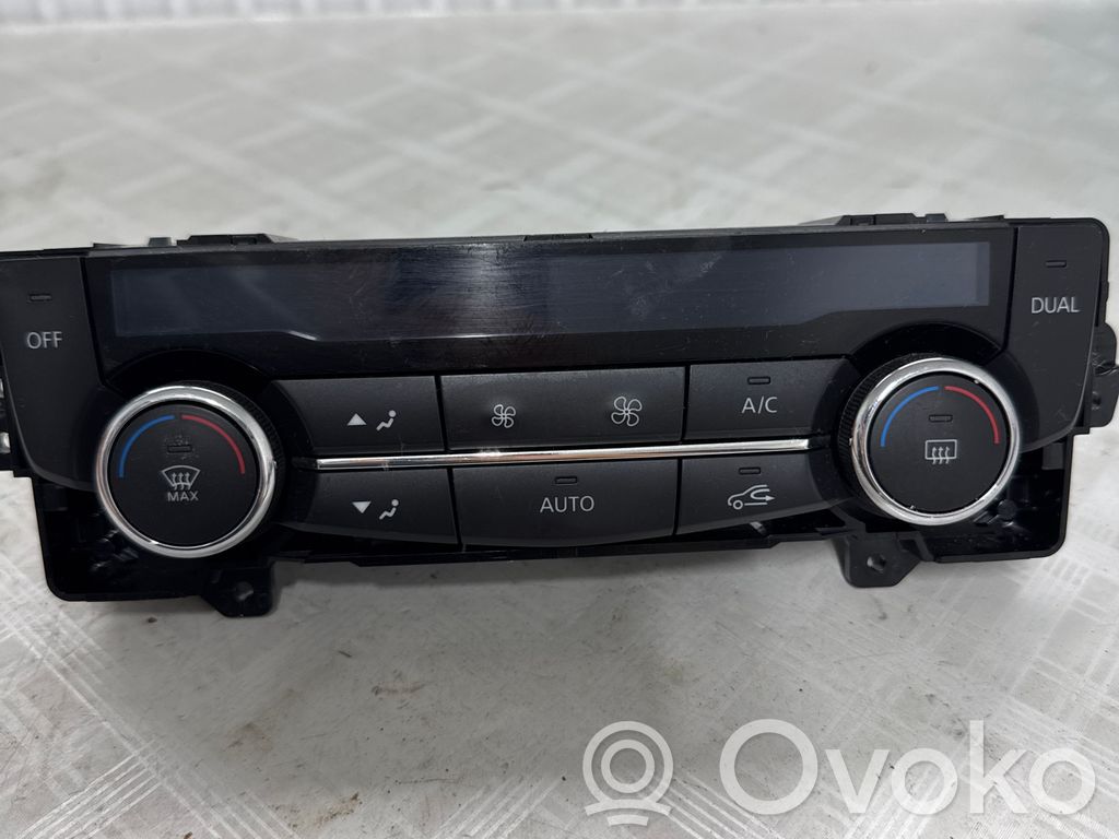 Panel klimatyzacji   275102210R,275102210R