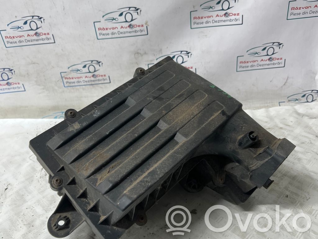 Volkswagen Golf VII Boîtier de filtre à air