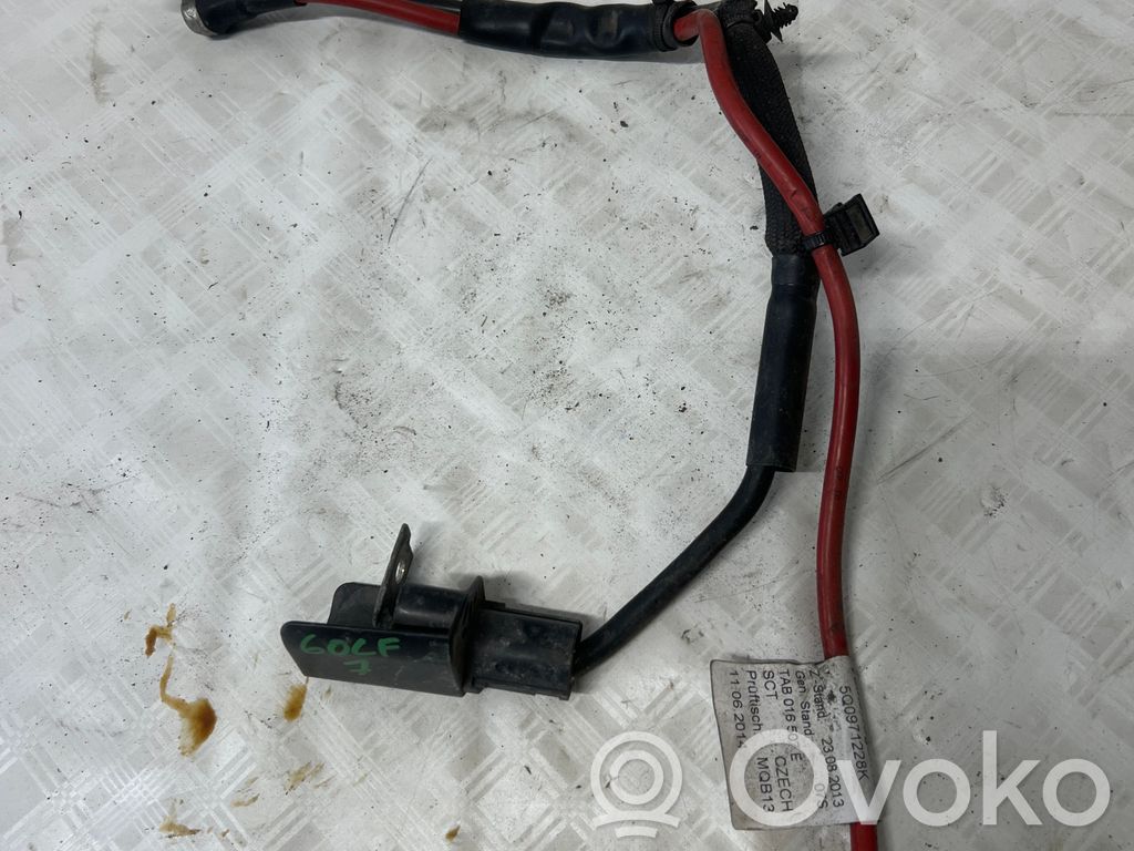 Volkswagen Golf VII Cavo positivo (batteria)