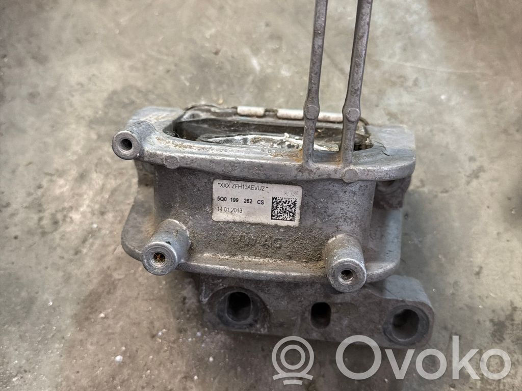 Volkswagen Golf VII Supporto di montaggio del motore
