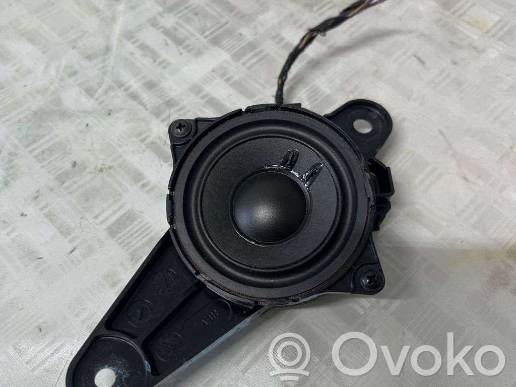 Audi A4 S4 B9 Rivestimento grigia altoparlante della cappelliera