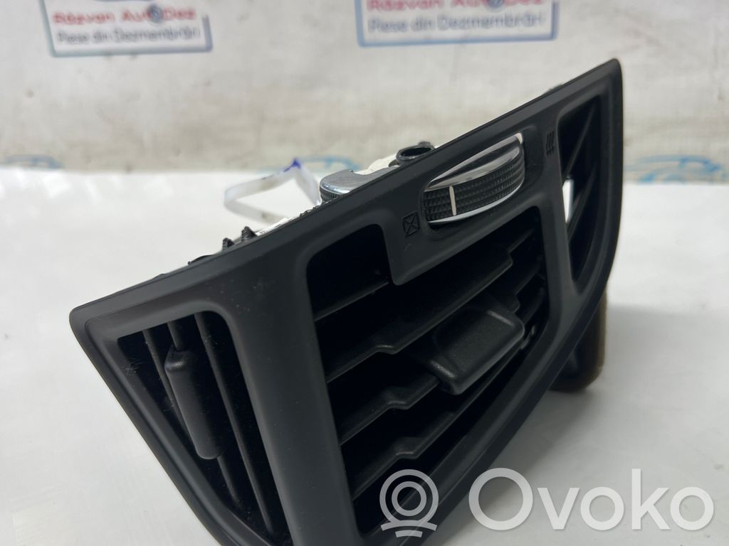 Ford Kuga I Grilă ventilație centrală