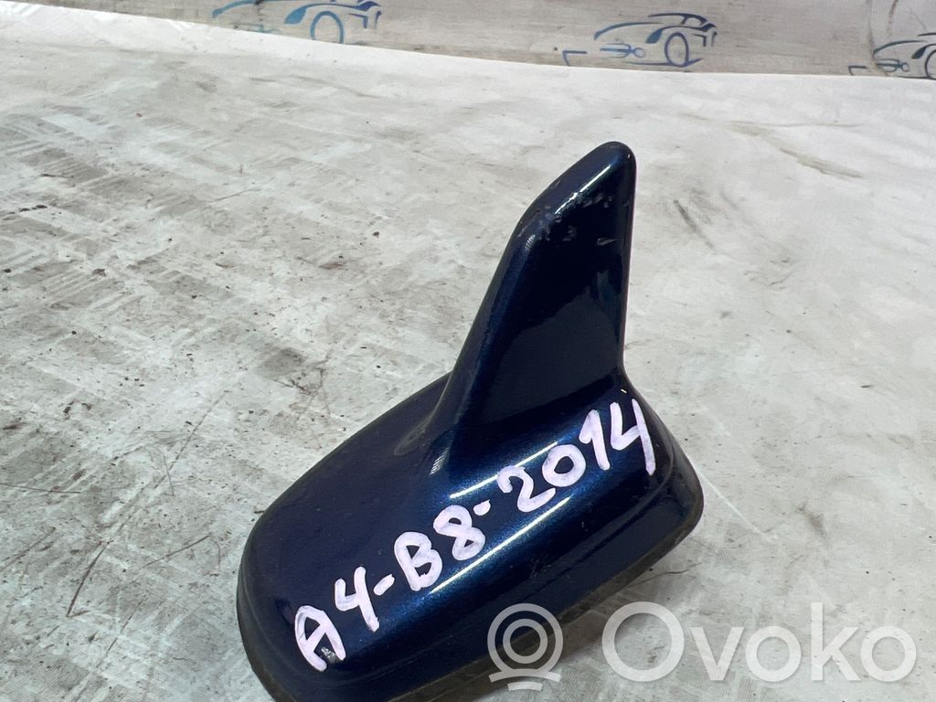 Audi A4 S4 B8 8K Antenna autoradio 