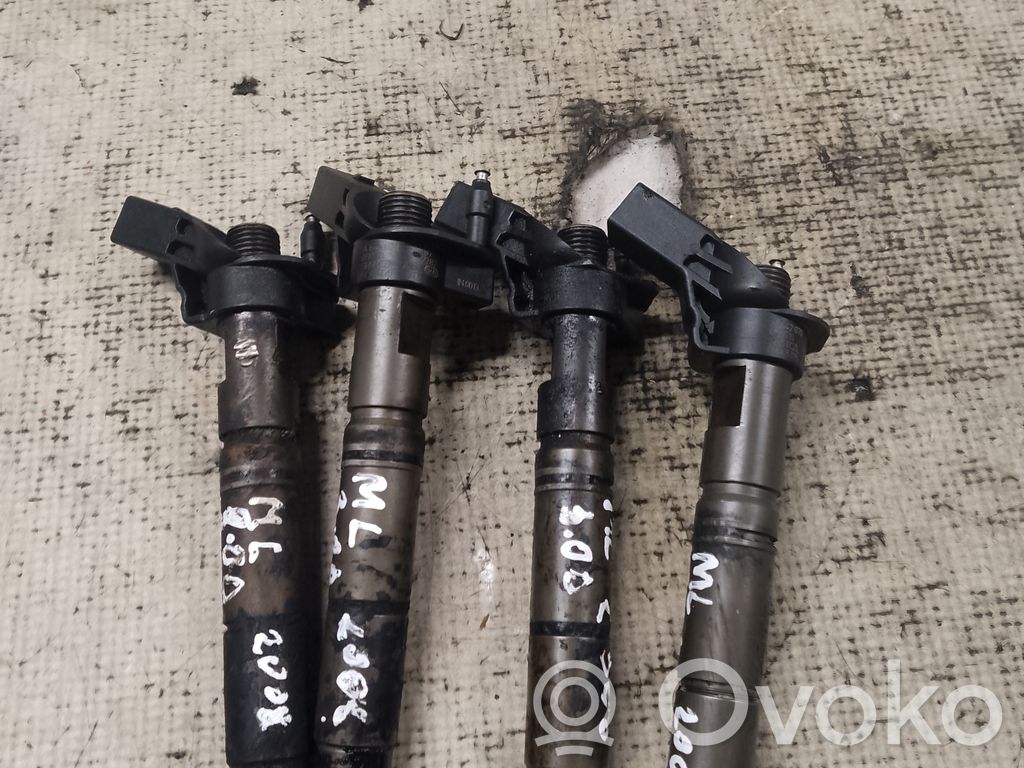 Mercedes-Benz  CLE C236 Injecteur de carburant 