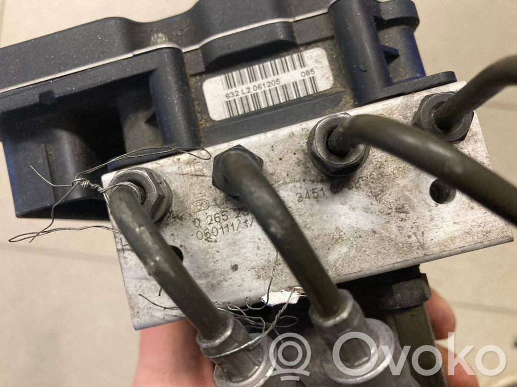 BMW 5 E60 E61 ABS Pump 