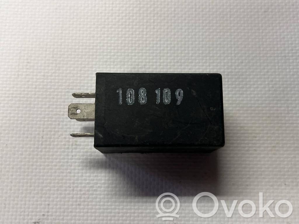Audi A6 S6 C6 4F Other relay 