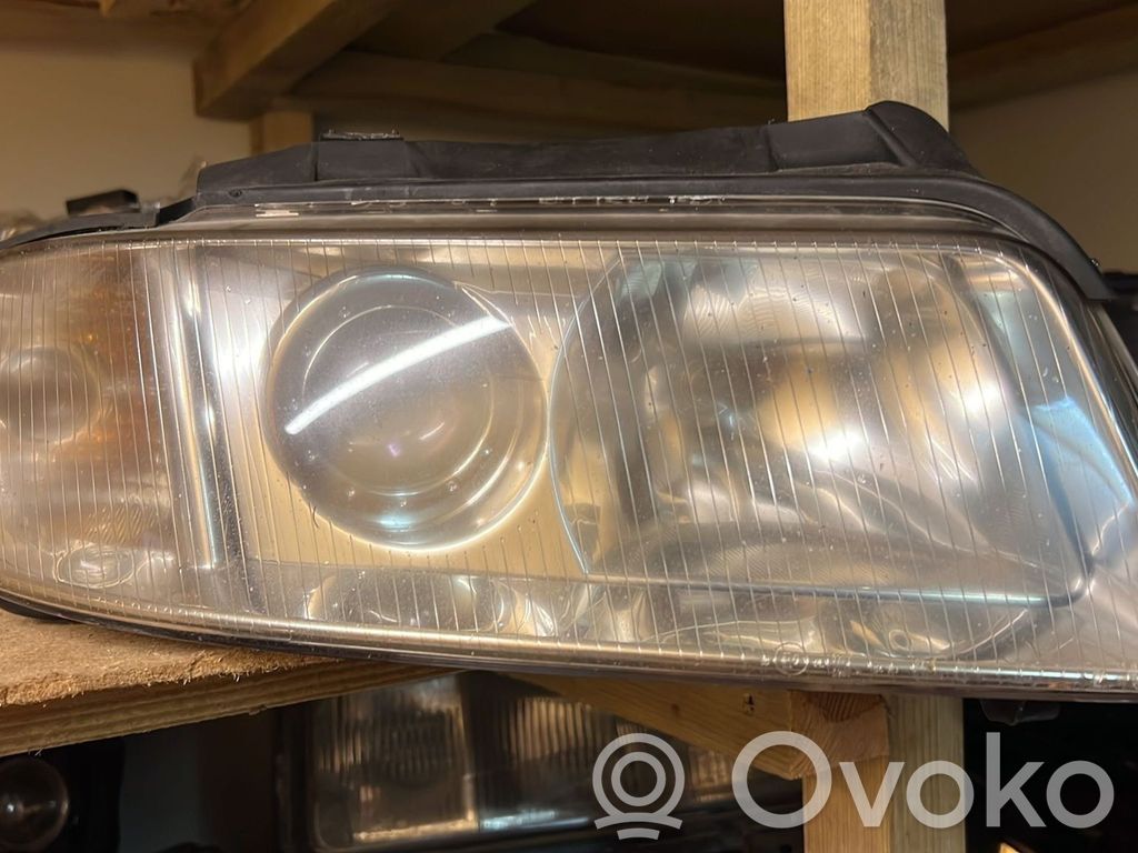 Audi A4 S4 B5 8D Scheinwerfer 