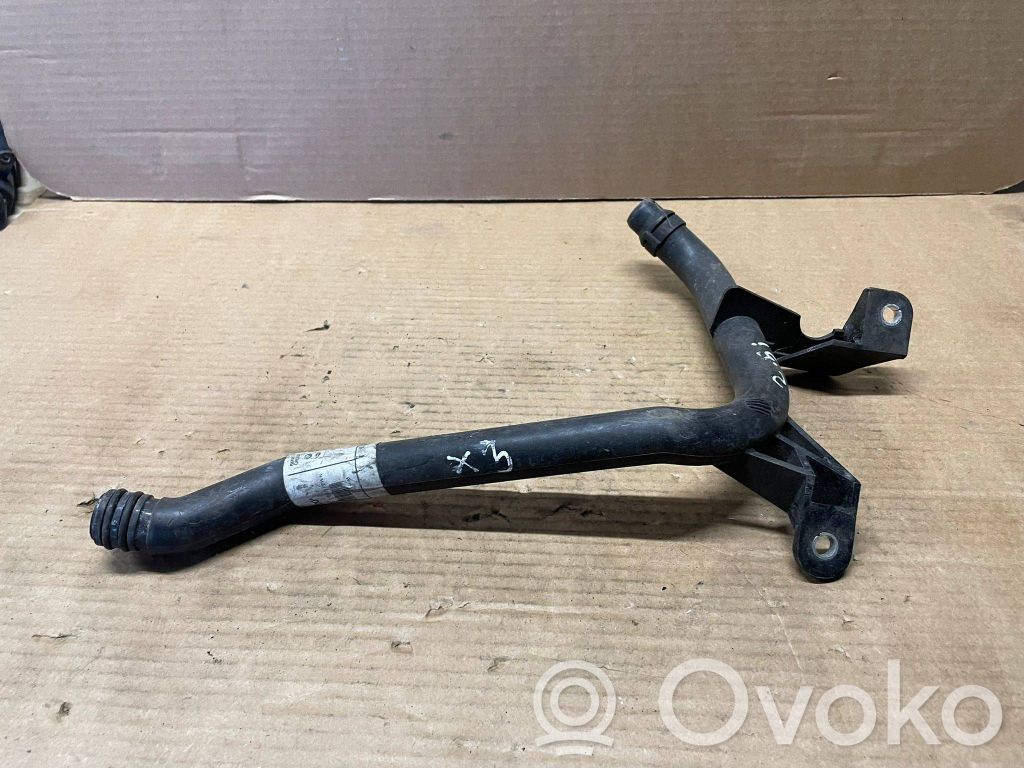 BMW X3 E83 Engine coolant pipe/hose 