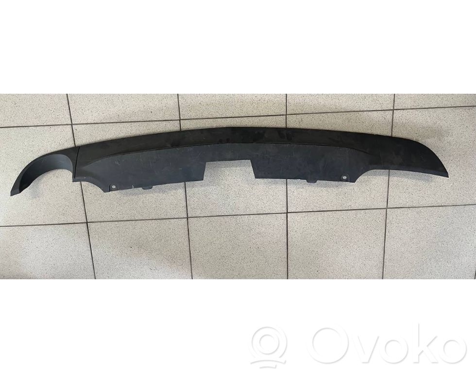 Opel Zafira C Listwa dolna zderzaka tylnego 