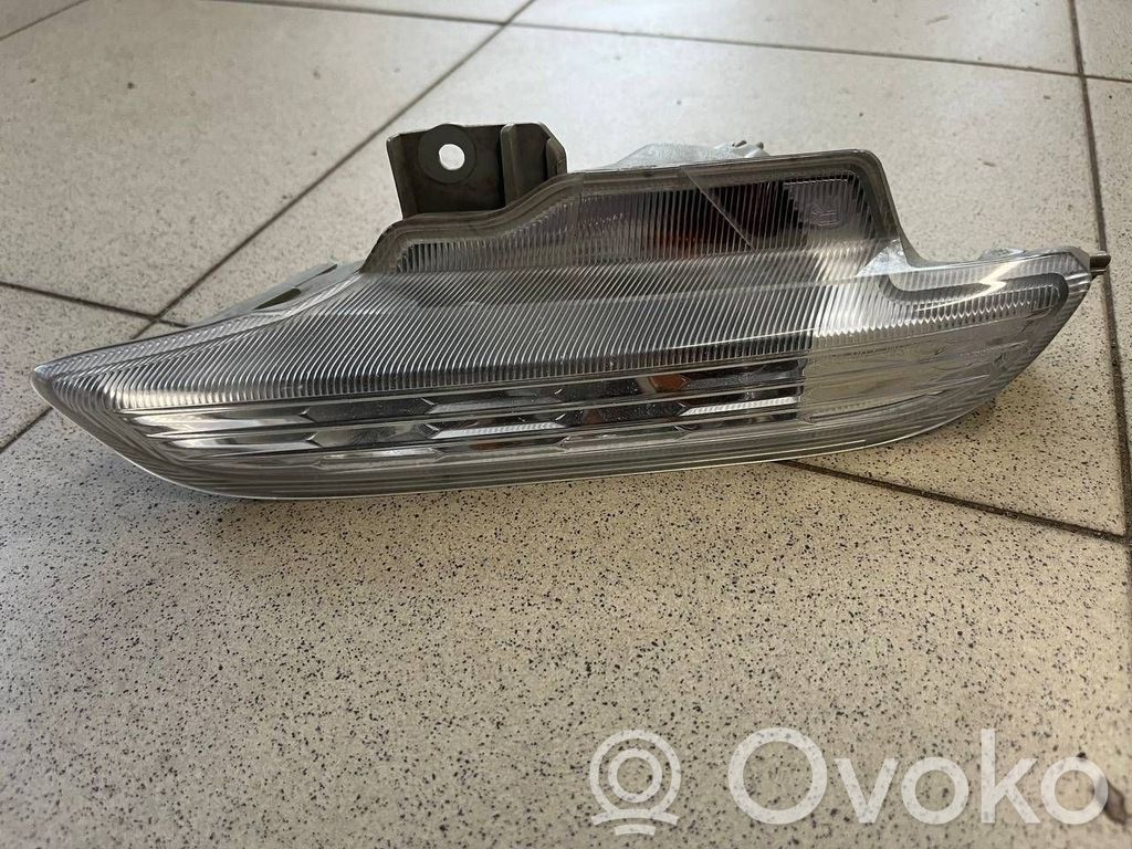 Honda Insight Front indicator light 