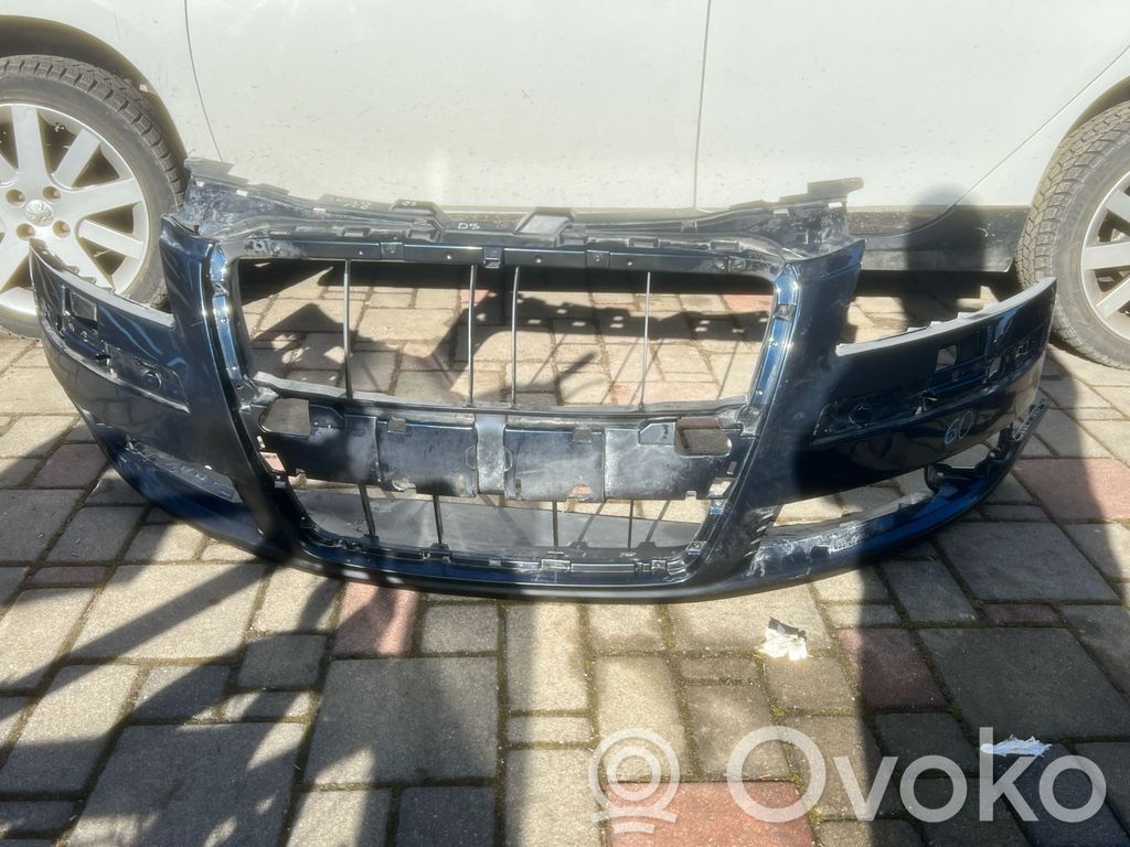 Audi A8 S8 D3 4E Priekinis bamperis 
