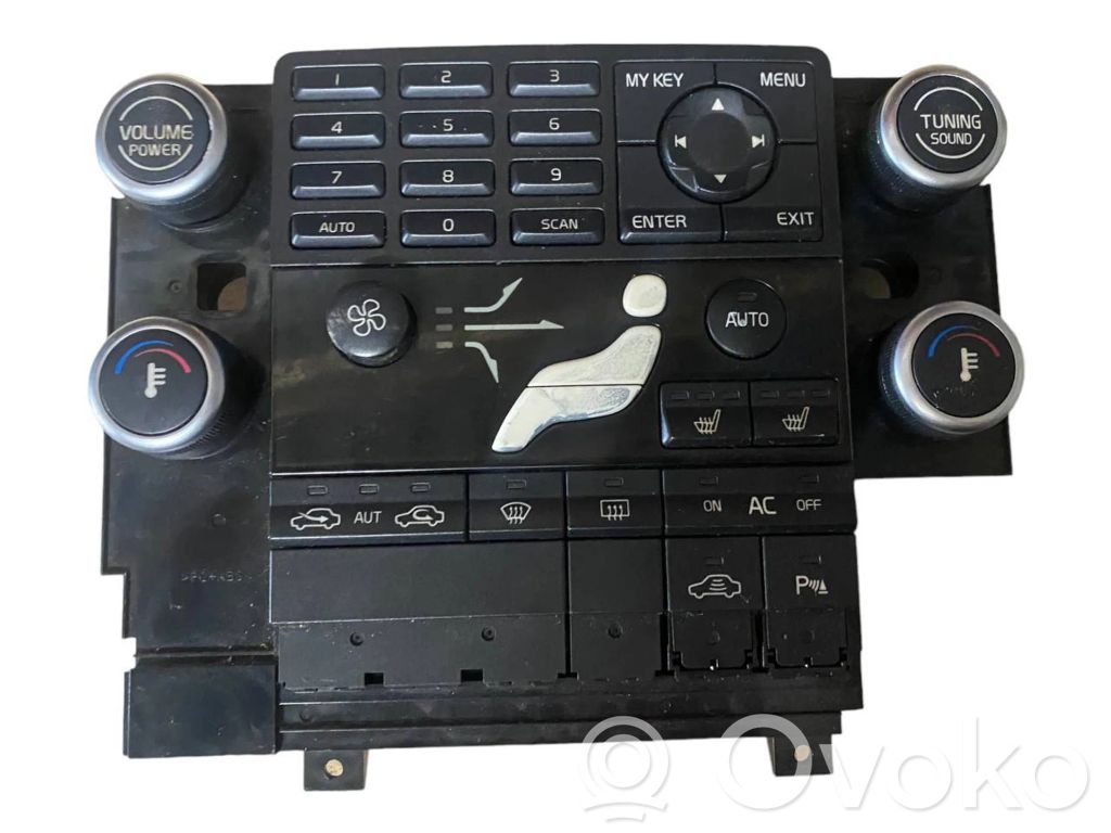 Volvo V70 Climate control unit 