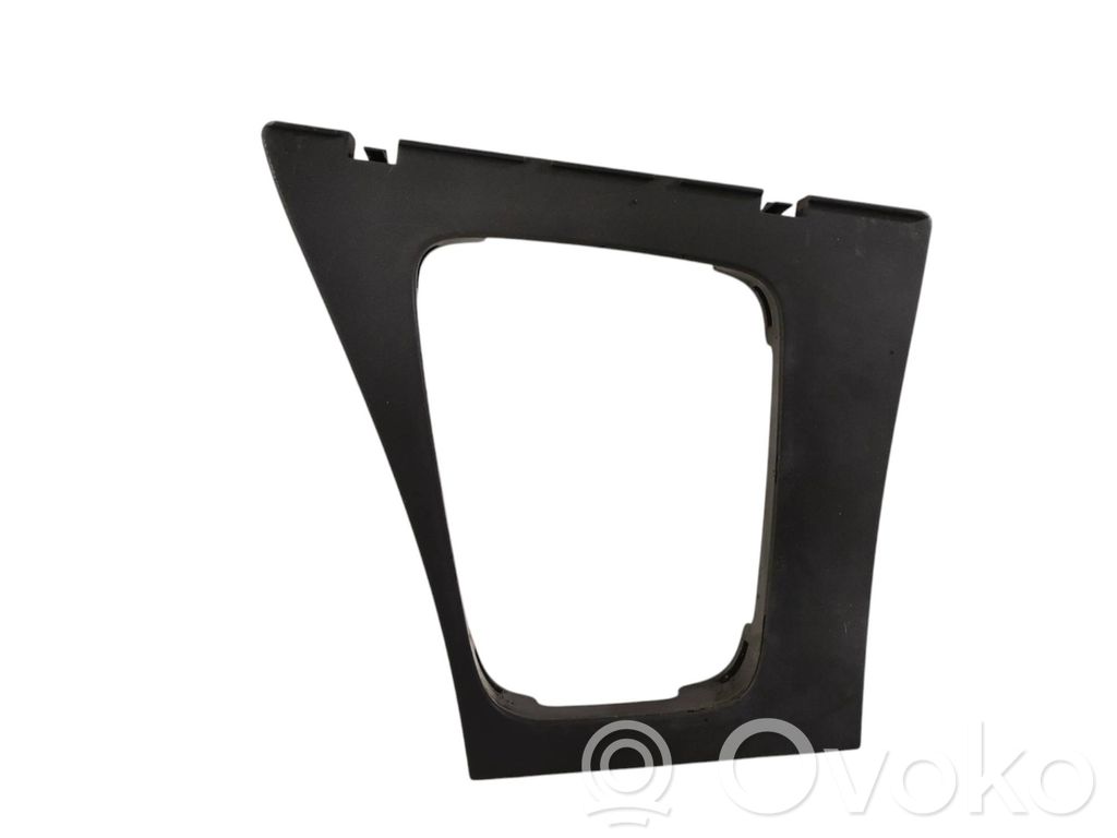 Volvo V70 Consola de plástico de la palanca de cambios 