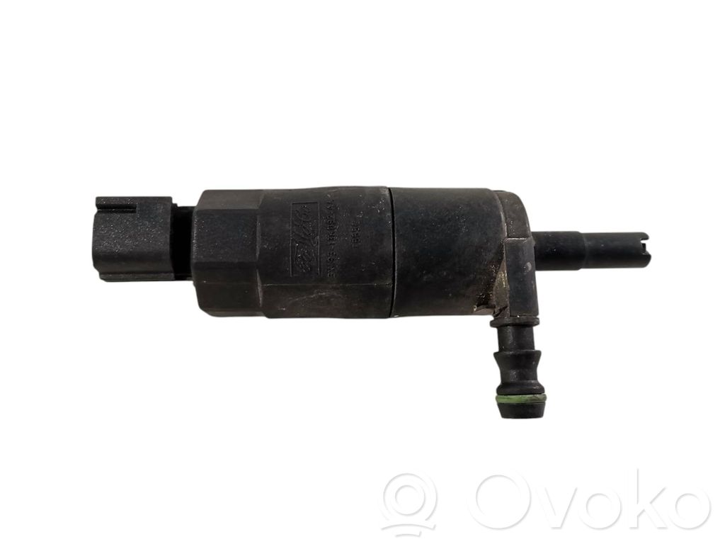 Volvo V50 Headlight washer pump 